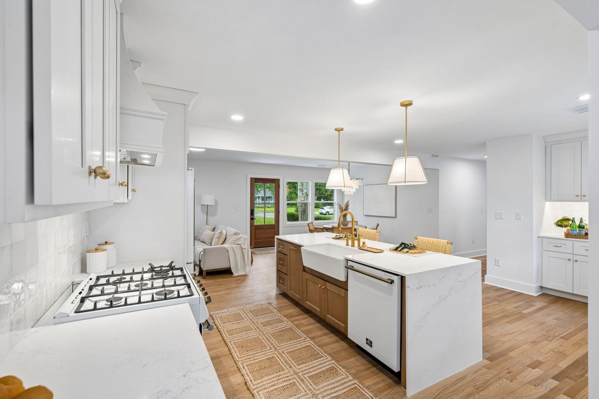 5119 Parkside Drive Photo 18