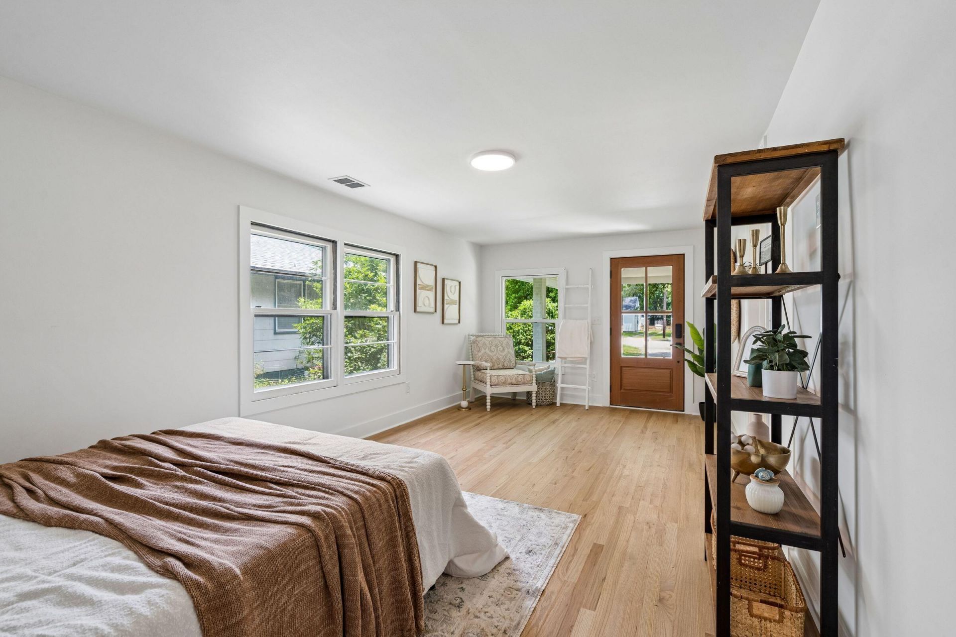 5119 Parkside Drive Photo 26