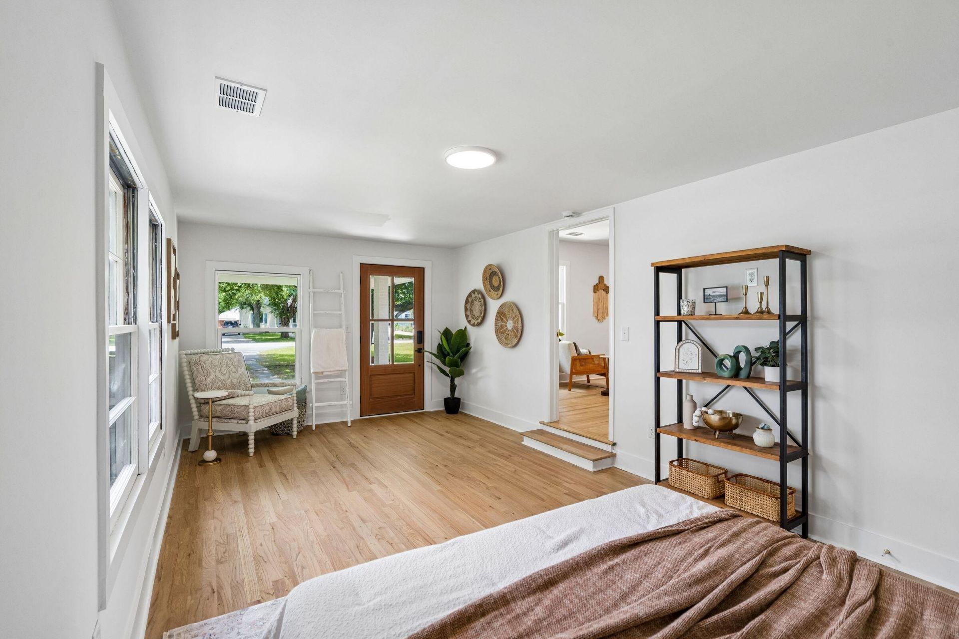 5119 Parkside Drive Photo 27