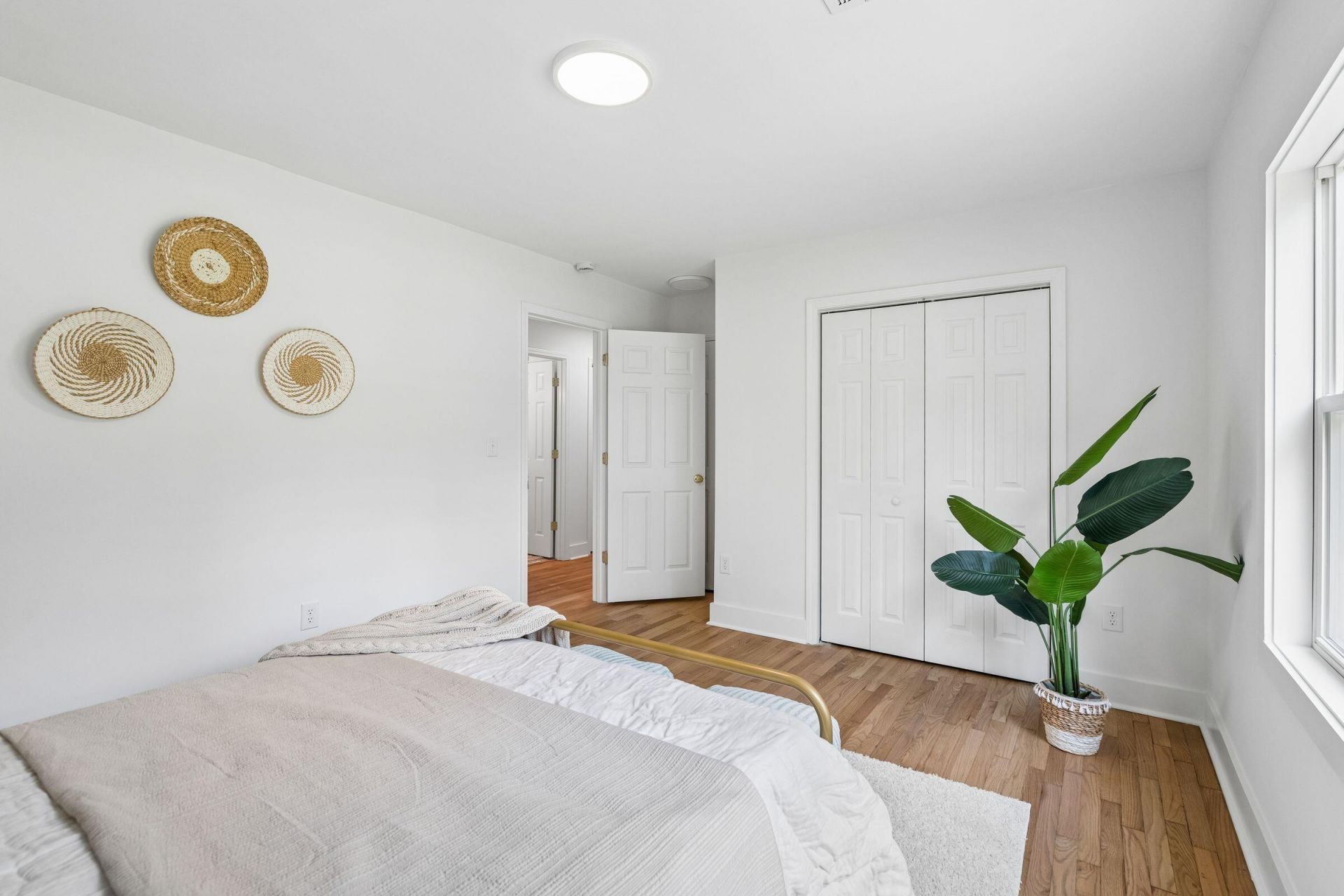 5119 Parkside Drive Photo 35