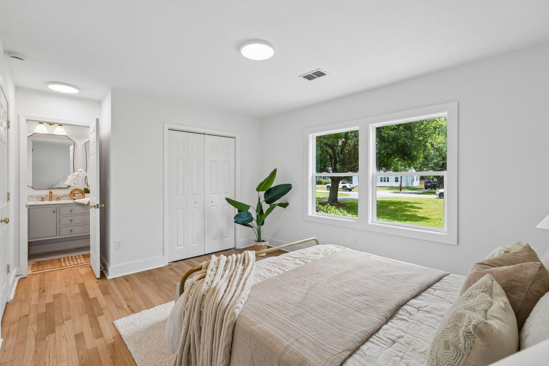 5119 Parkside Drive Photo 36
