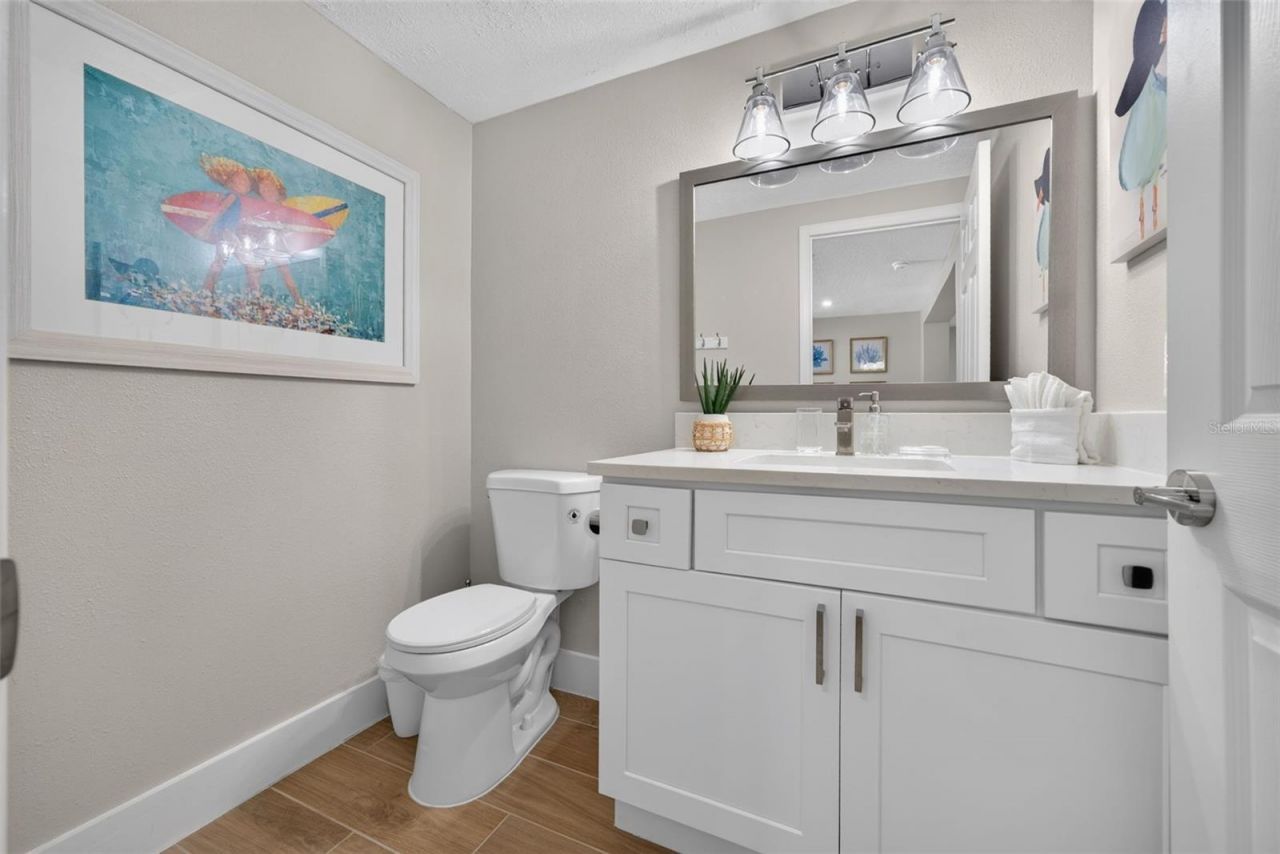401 63rd Street, Holmes Beach, FL 34217 Photo