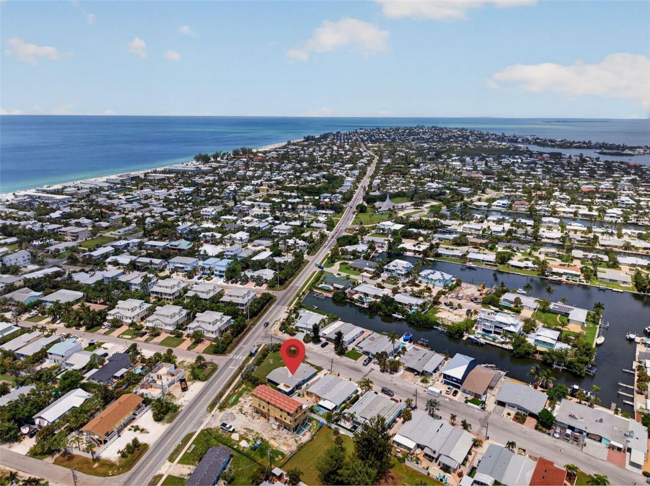 401 63rd Street, Holmes Beach, FL 34217 Photo