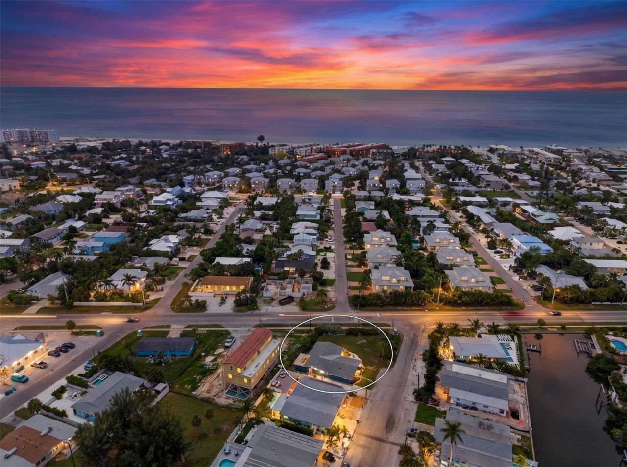 401 63rd Street, Holmes Beach, FL 34217 Photo