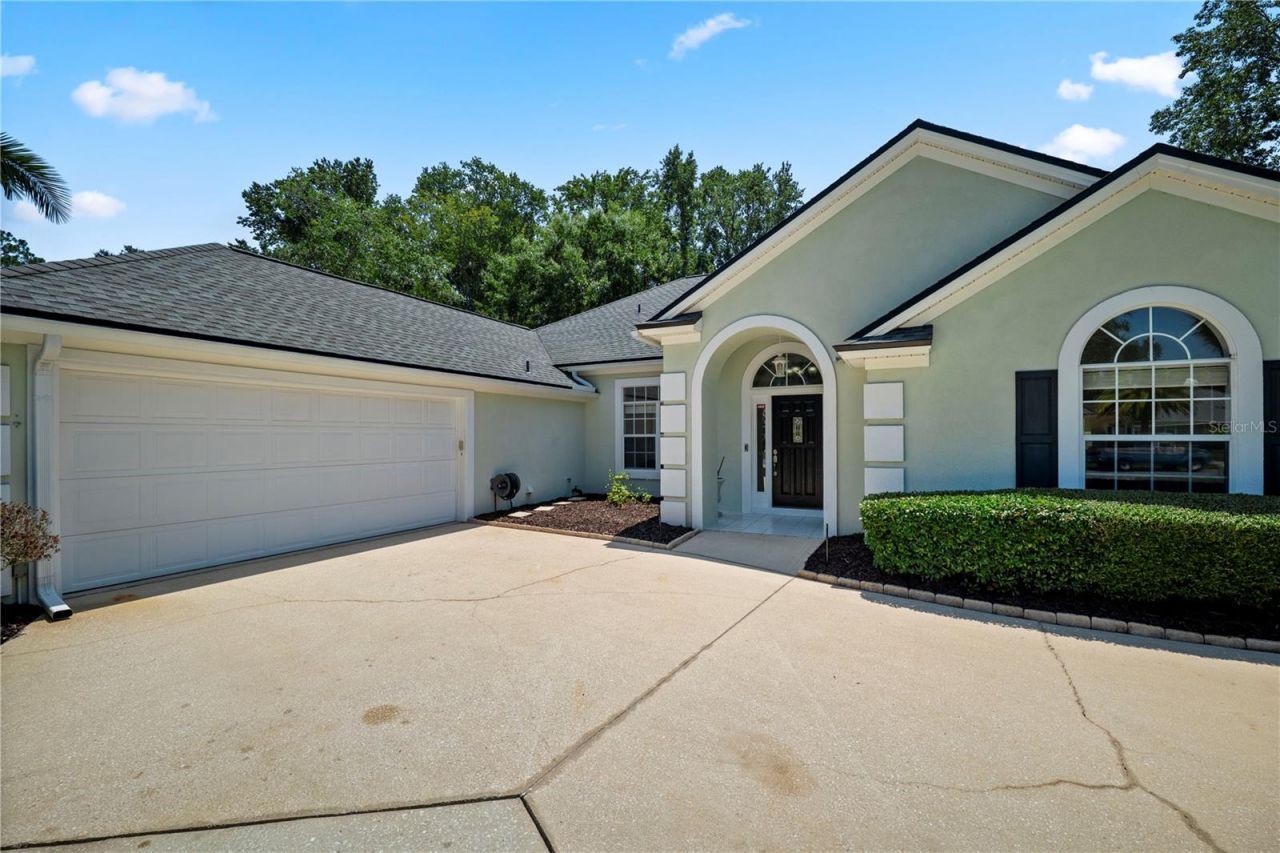 656 Wyndham Court, Orange Park, FL 32073 Photo