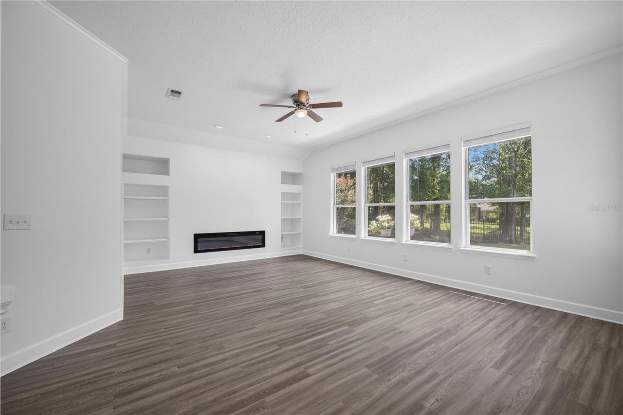 656 Wyndham Court, Orange Park, FL 32073 Photo