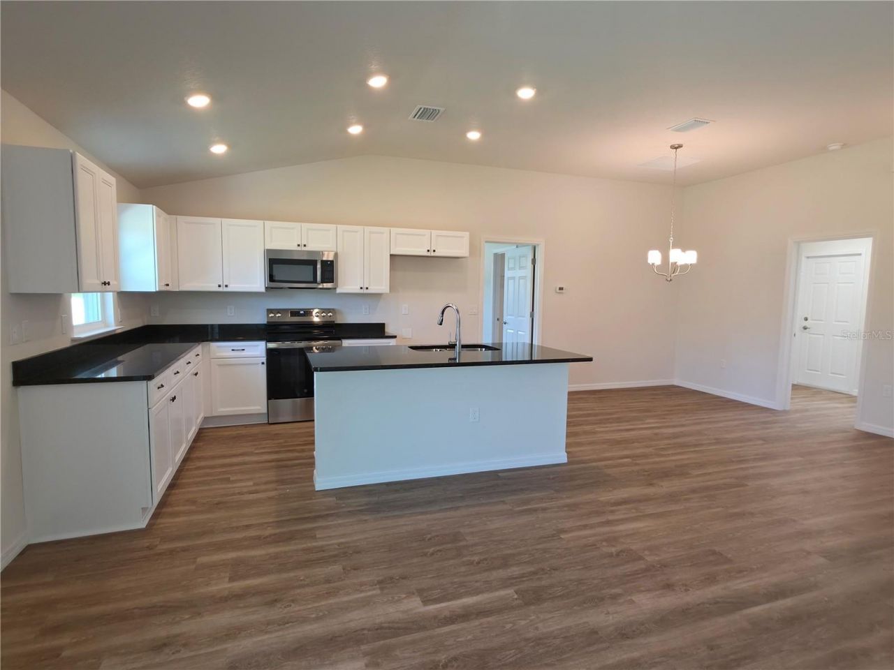 8270 N Wakefield Drive , Citrus Springs, FL 34434 Photo