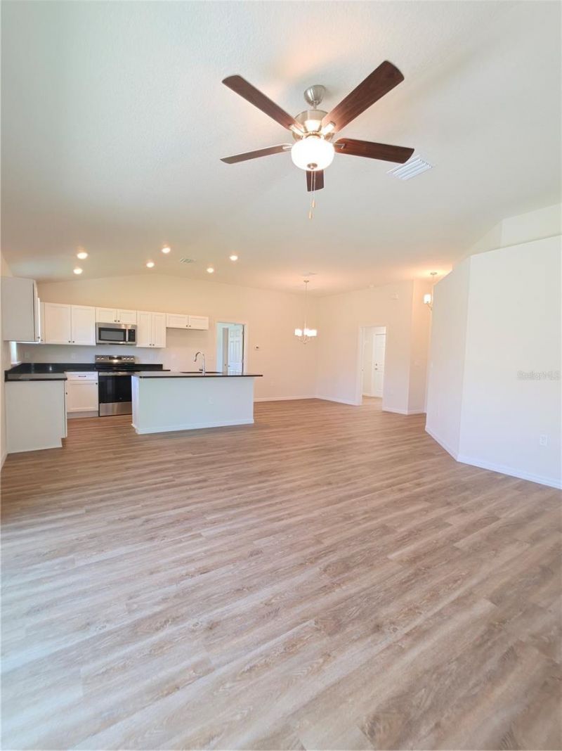 8270 N Wakefield Drive , Citrus Springs, FL 34434 Photo