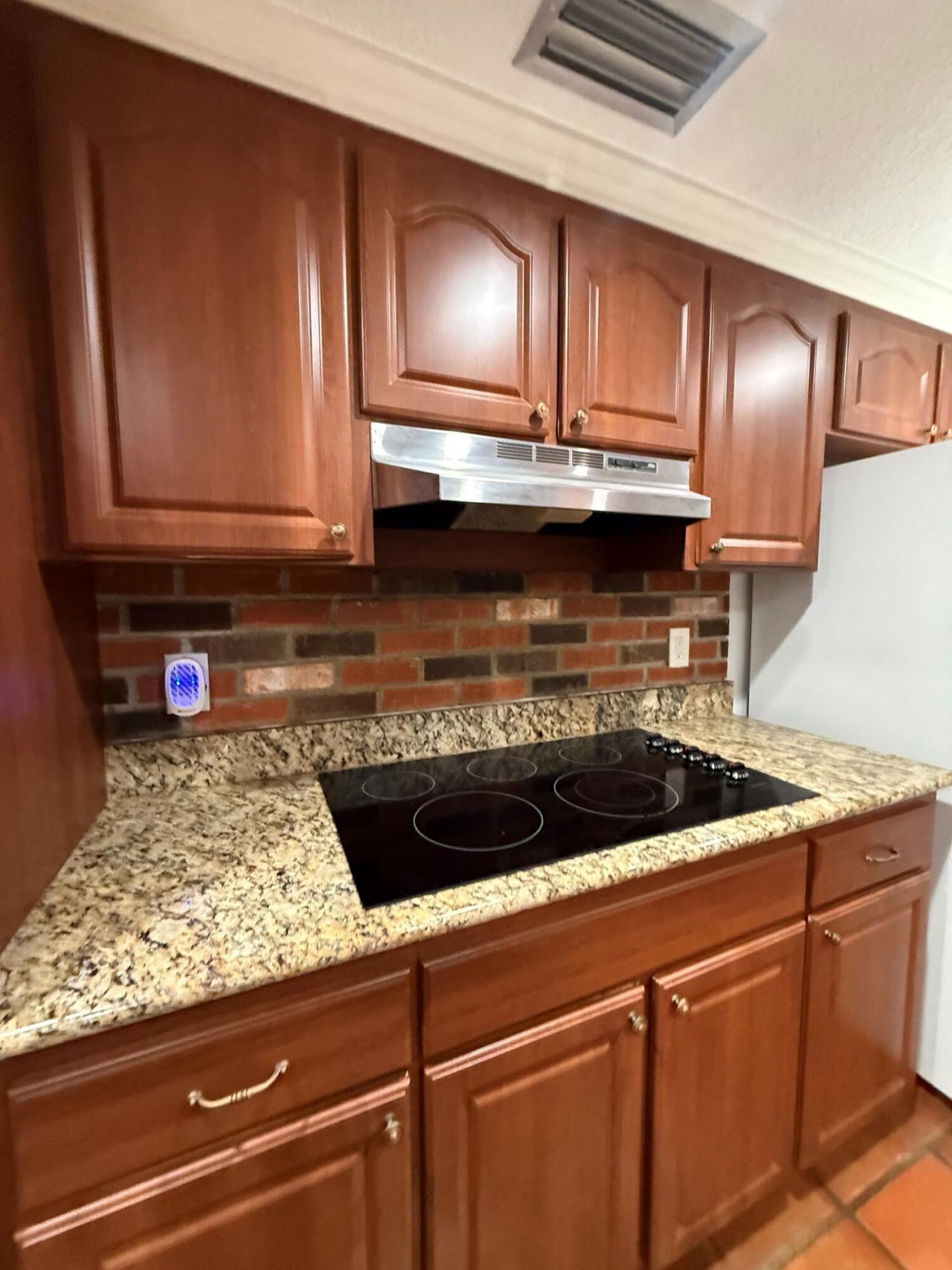 1916 Harbourview Drive, Fort Lauderdale, FL 33316 Photo