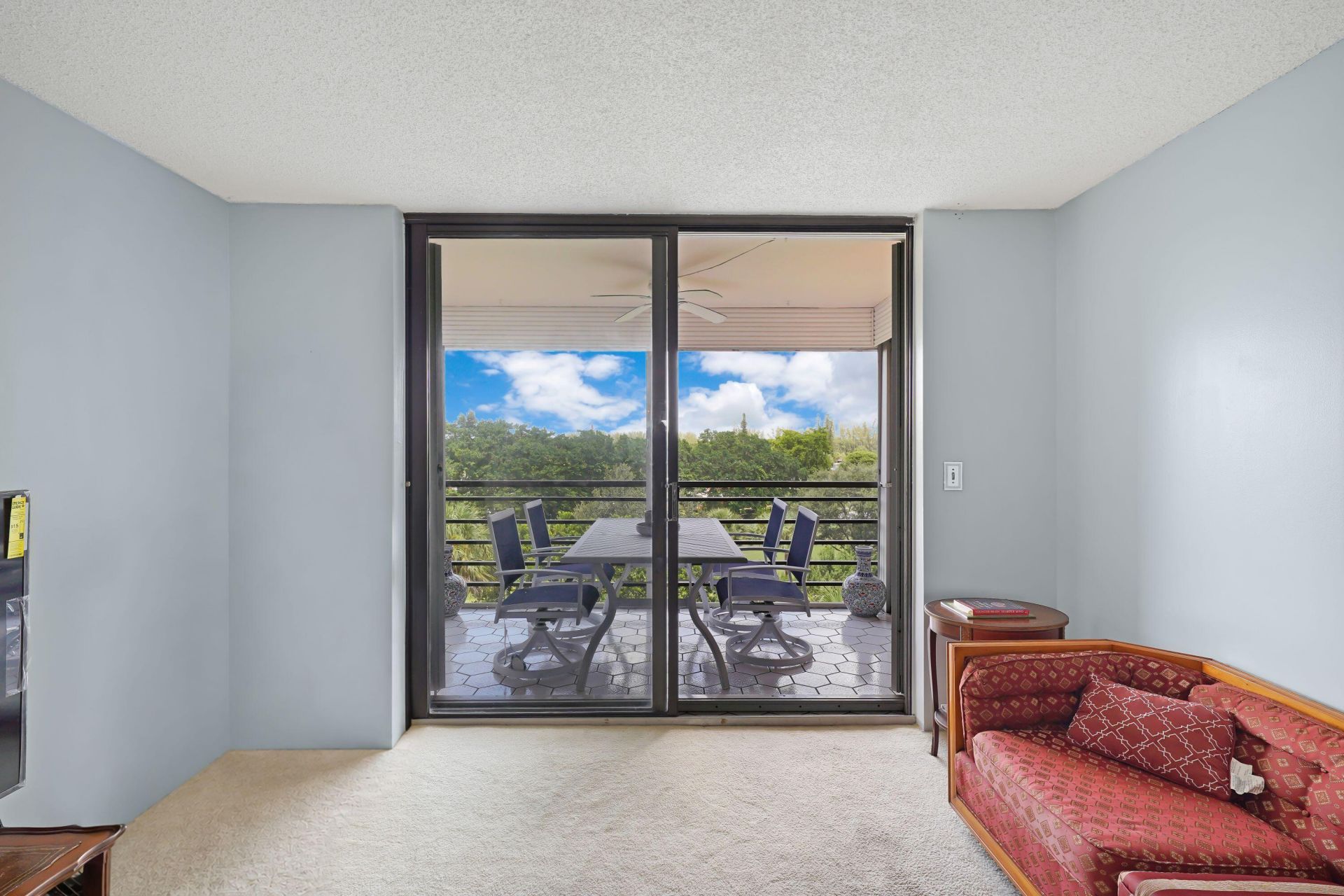 1400 Saint Charles Place, Unit 624, Pembroke Pines, FL 33026 Photo