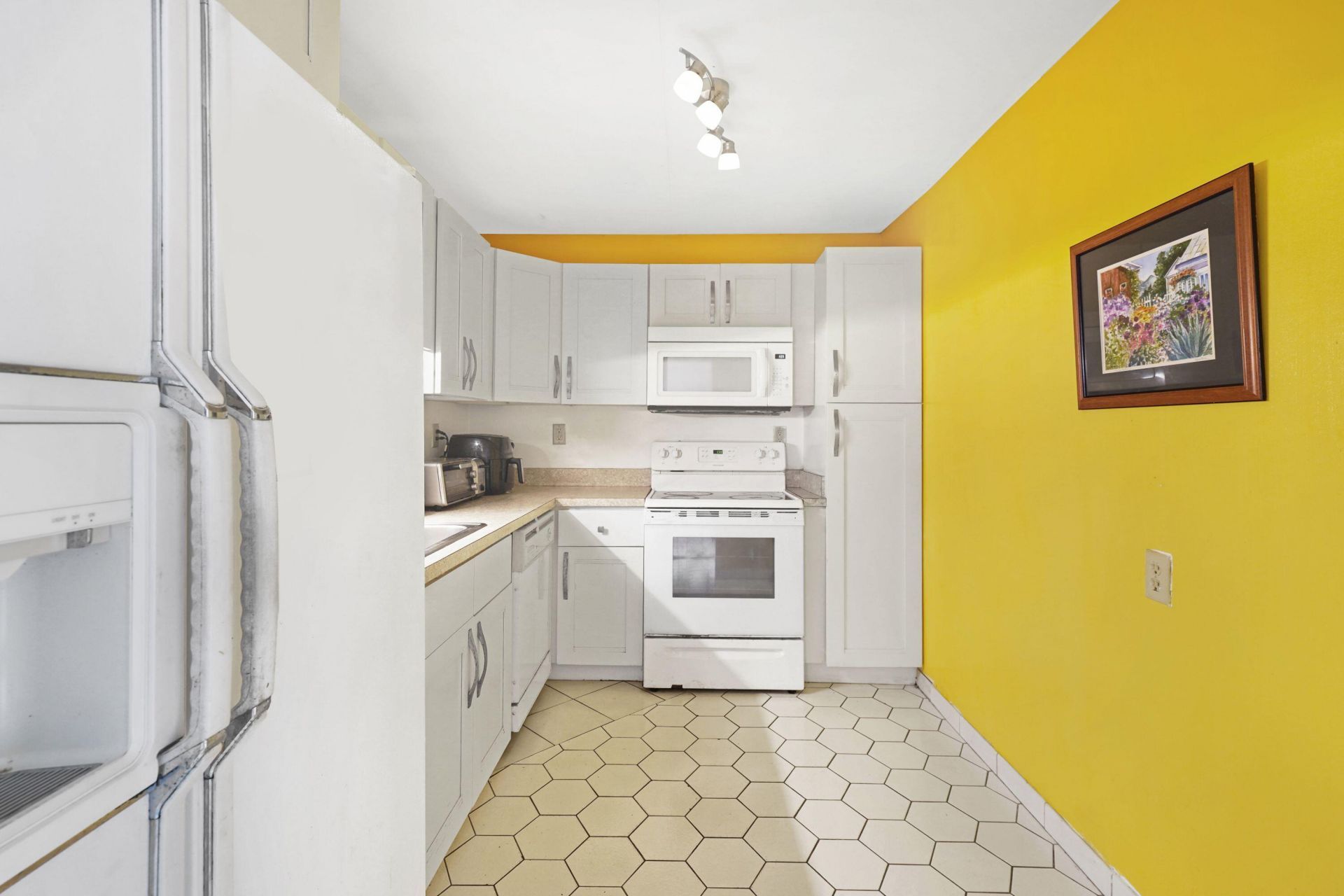 1400 Saint Charles Place, Unit 624, Pembroke Pines, FL 33026 Photo