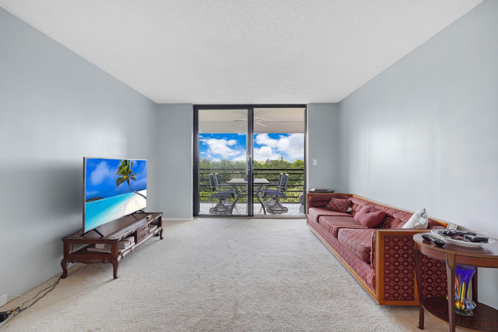 1400 Saint Charles Place, Unit 624, Pembroke Pines, FL 33026 Photo