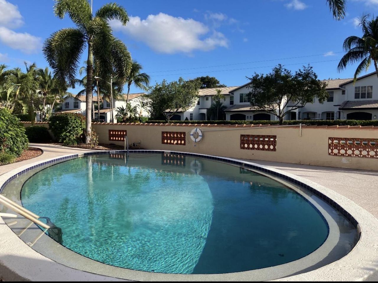 371 SW 8th Street, Unit 1A, Boca Raton, FL 33432 Photo