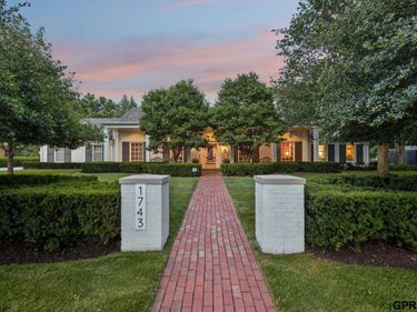 1743 S 85Th Avenue, Omaha, NE 68124