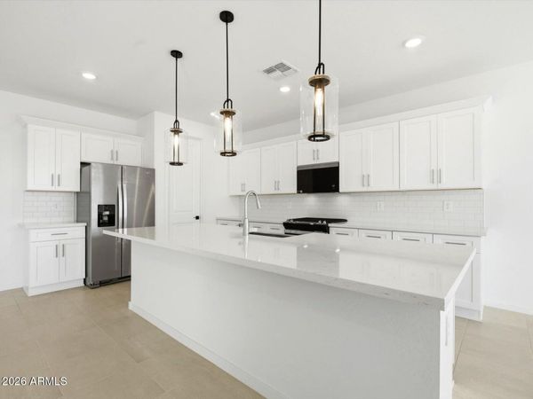 7861 W BRYCE Lane, Glendale, AZ 85303