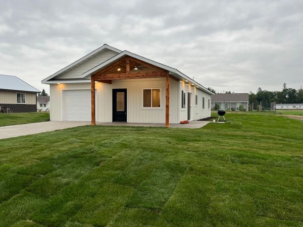 730 Cedar Avenue SE, Menahga, MN 56464