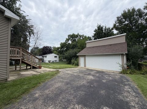 Main Photo
