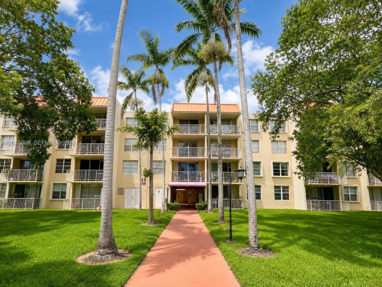 13100 SW 92nd Ave , Unit A-212, Miami, FL 33176 Photo