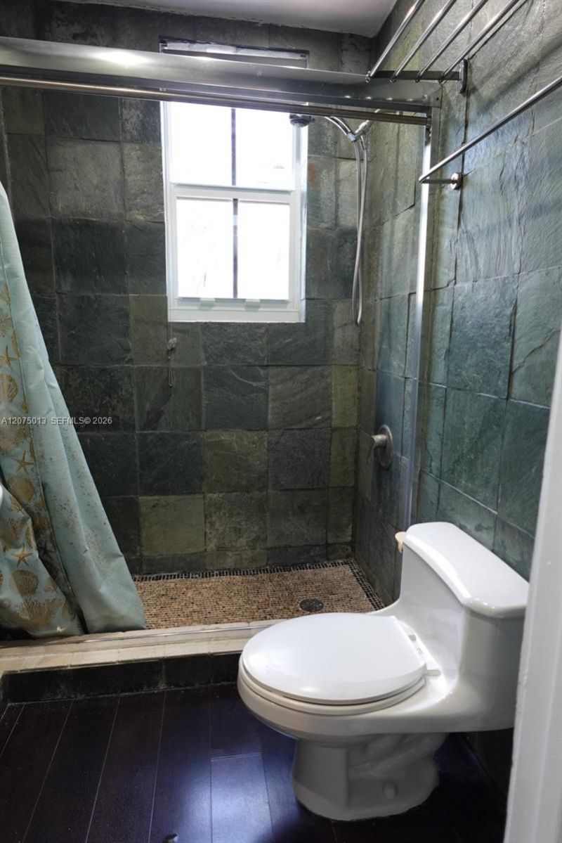 1320 Drexel Ave, Unit 200, Miami Beach, FL 33139 Photo
