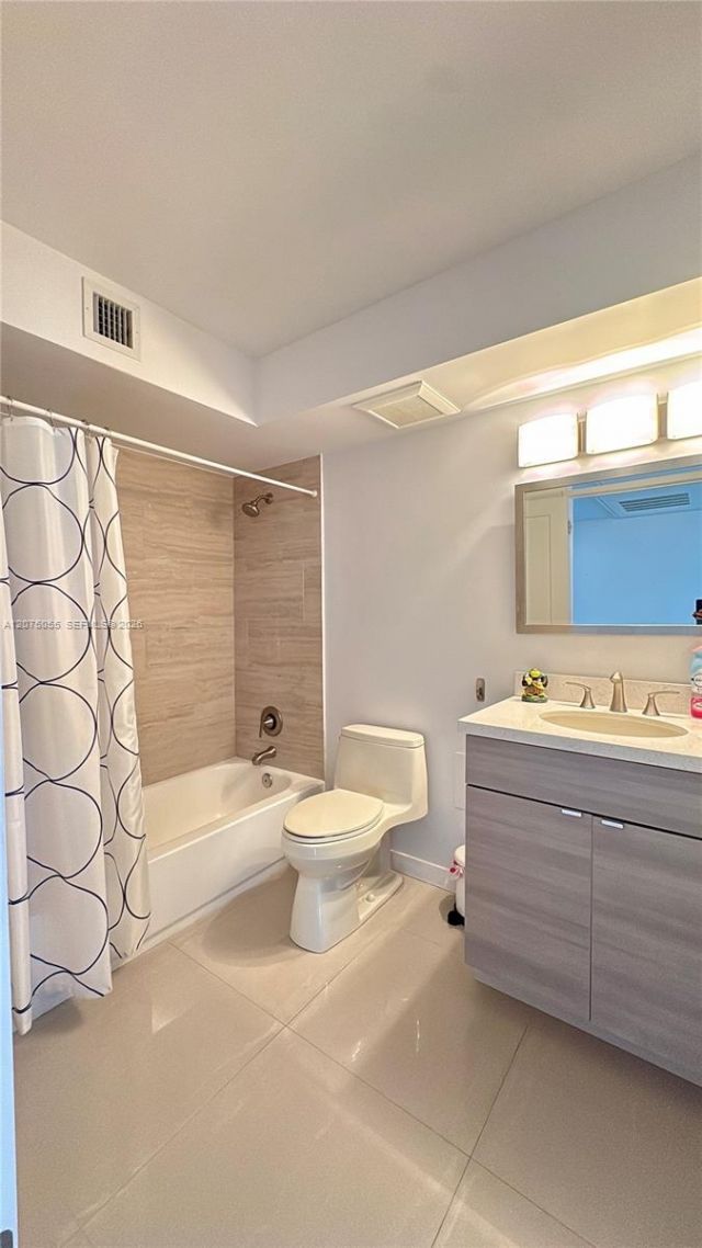 209 N Fort Lauderdale Beach Blvd, Unit 10A, Fort Lauderdale, FL 33304 Photo