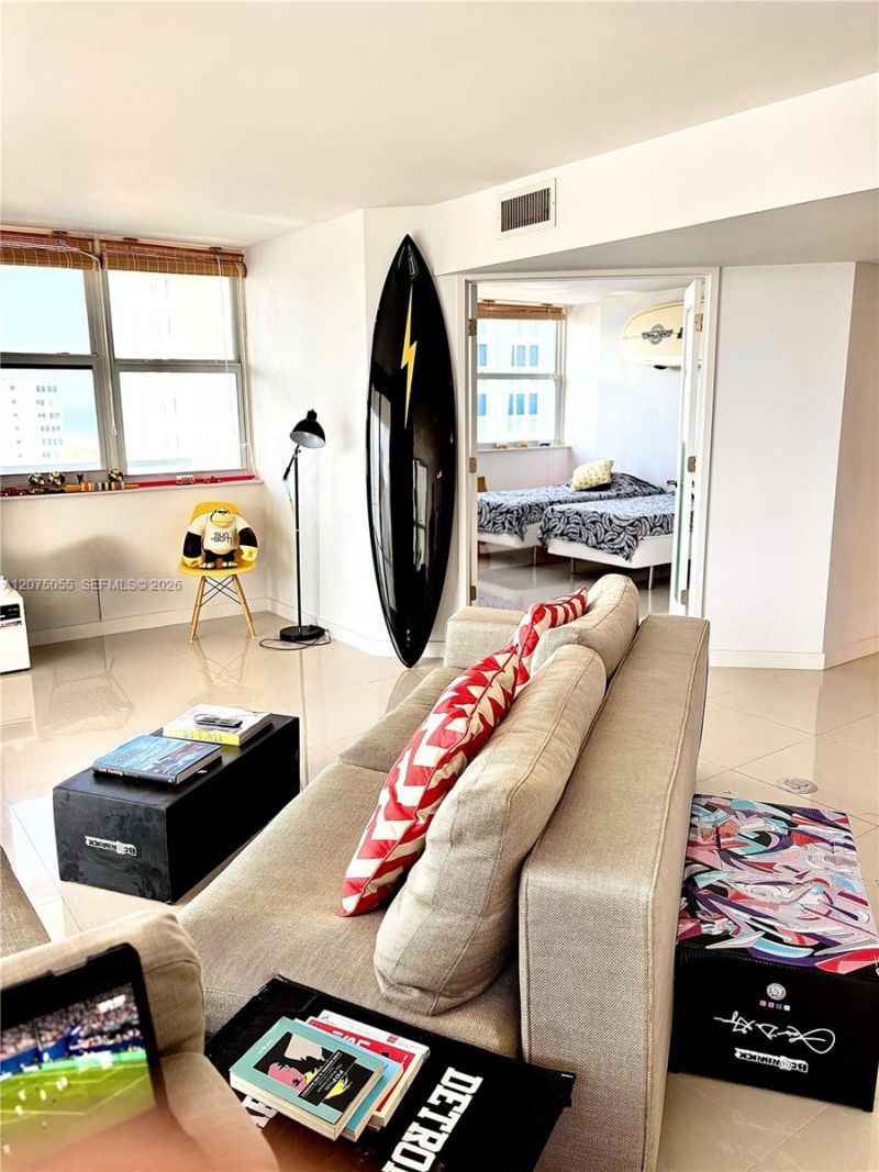 209 N Fort Lauderdale Beach Blvd, Unit 10A, Fort Lauderdale, FL 33304 Photo