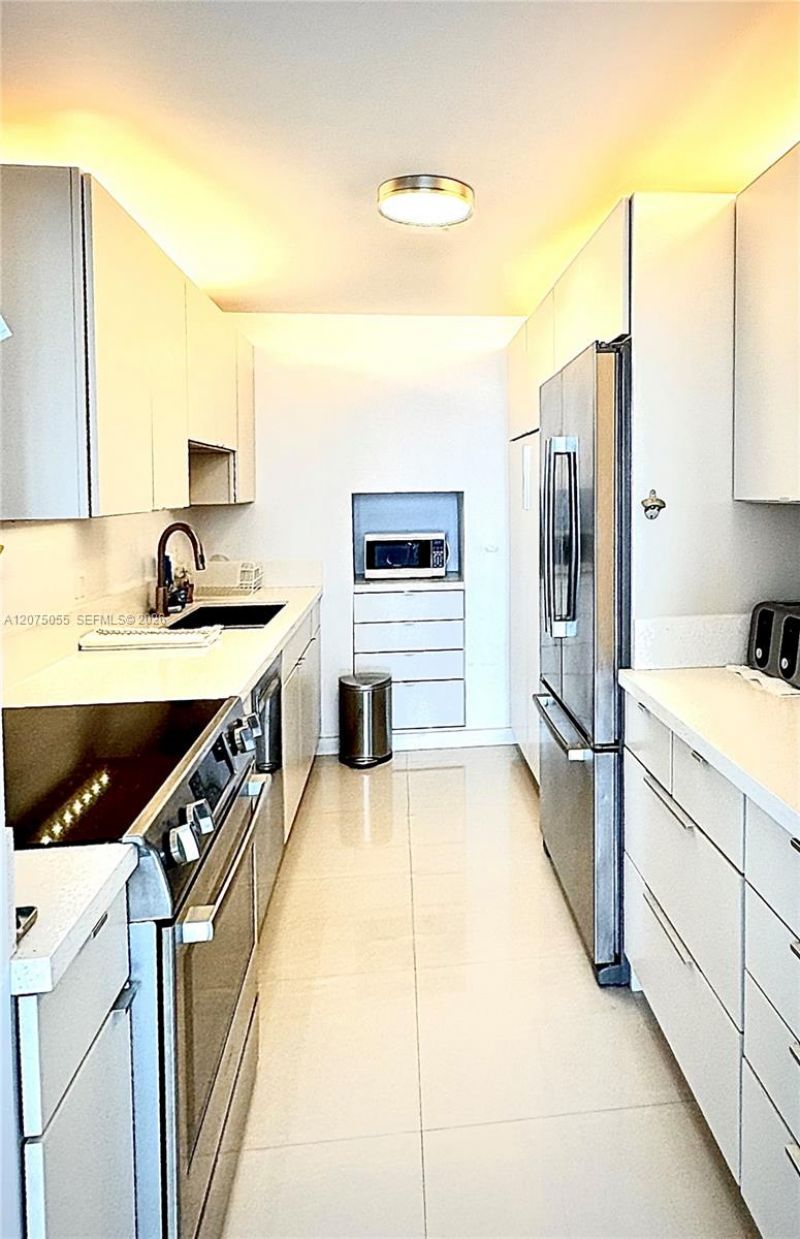 209 N Fort Lauderdale Beach Blvd, Unit 10A, Fort Lauderdale, FL 33304 Photo