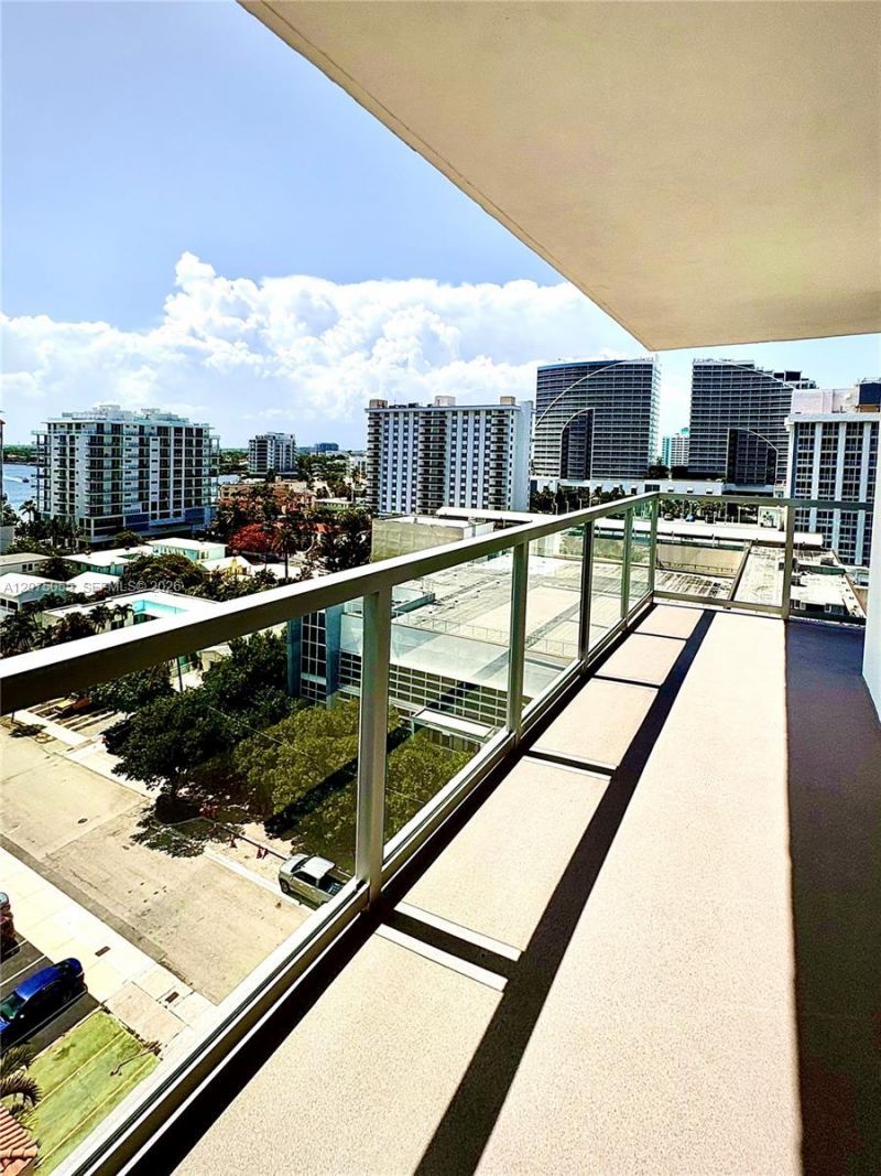 209 N Fort Lauderdale Beach Blvd, Unit 10A, Fort Lauderdale, FL 33304 Photo