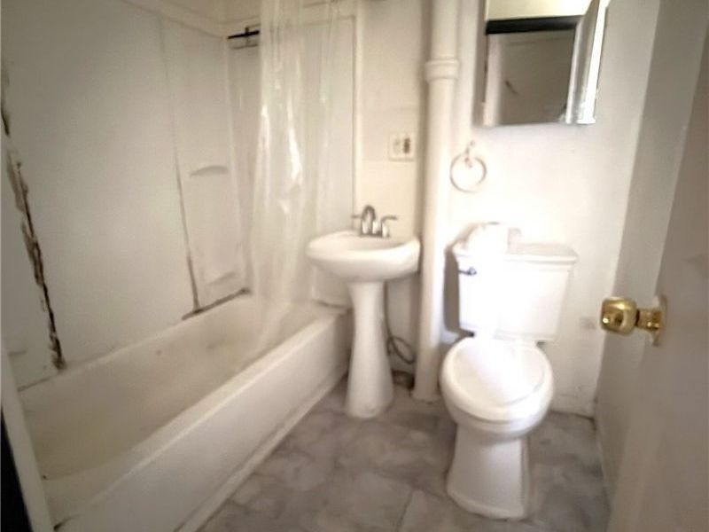 4429 Hyde Avenue, Cleveland Heights, OH 44109 Photo 7
