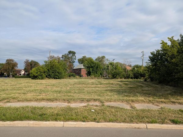 3412 McGraw Avenue, Detroit, MI 48208
