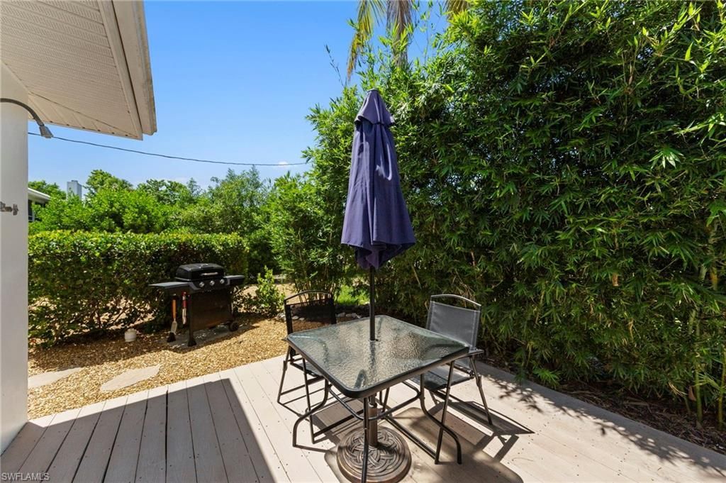 849 Beach Rd , Sanibel, FL 33957 Photo