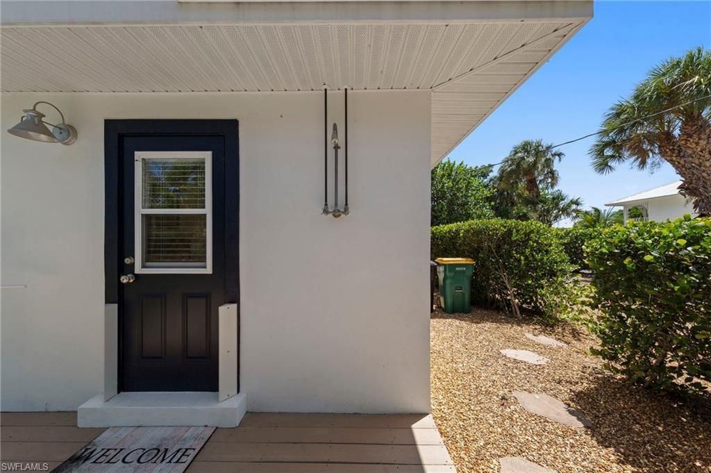 849 Beach Rd , Sanibel, FL 33957 Photo