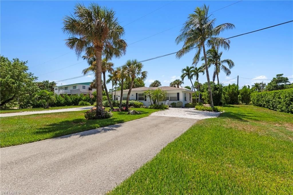 849 Beach Rd , Sanibel, FL 33957 Photo
