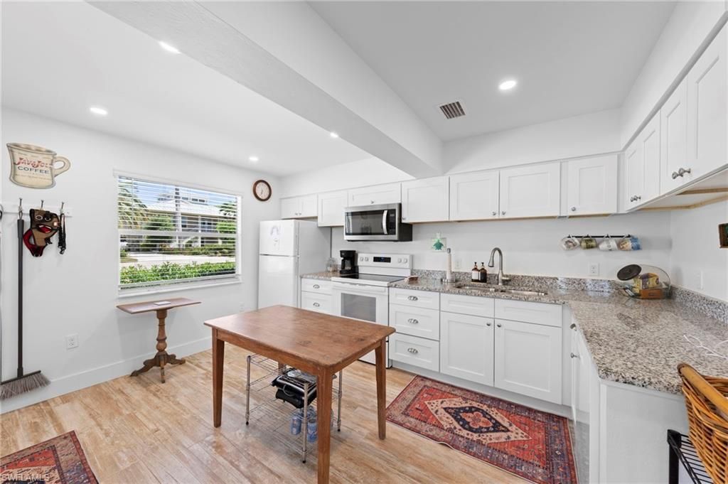 849 Beach Rd , Sanibel, FL 33957 Photo
