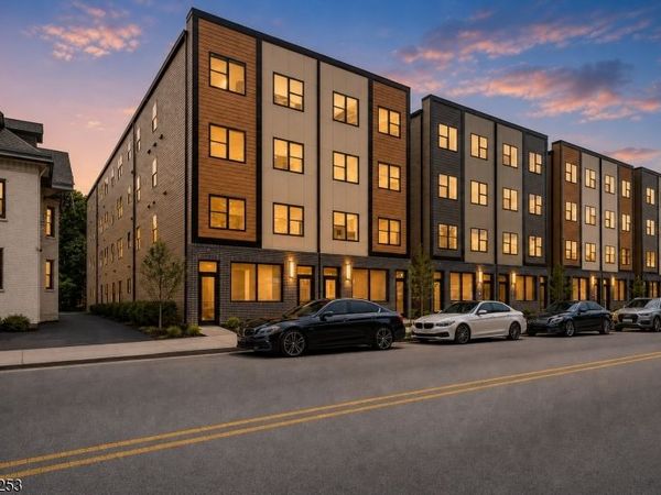 145 Roseville Ave, Unit 8, Newark, NJ 07107