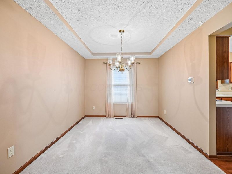 8459 Juniper Drive, Lewis Center, OH 43035 Photo 18