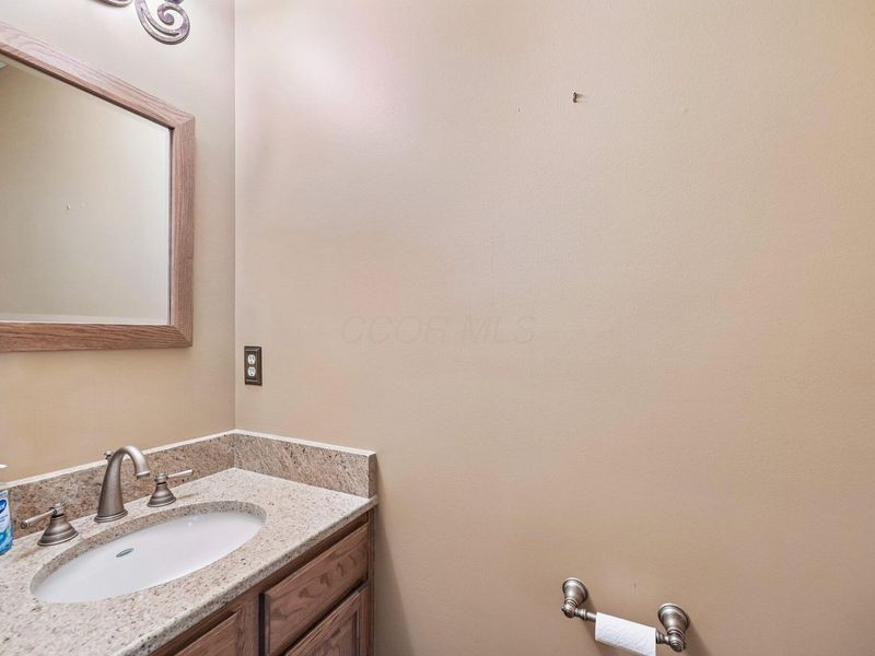 8459 Juniper Drive, Lewis Center, OH 43035 Photo 20