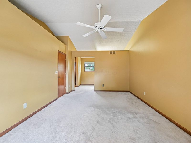 8459 Juniper Drive, Lewis Center, OH 43035 Photo 22