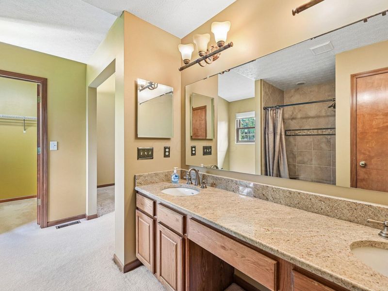 8459 Juniper Drive, Lewis Center, OH 43035 Photo 27