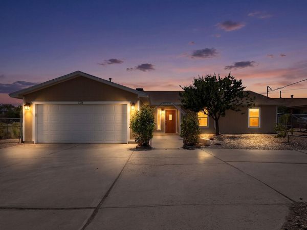 3324 19th Avenue SE, Rio Rancho, NM 87124