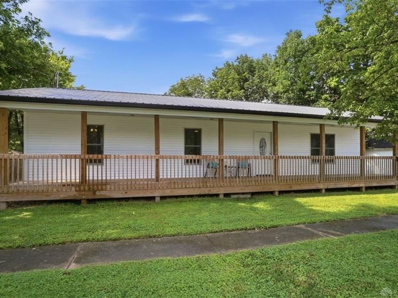106 Central Avenue, Blanchester, OH 45107 Photo 2