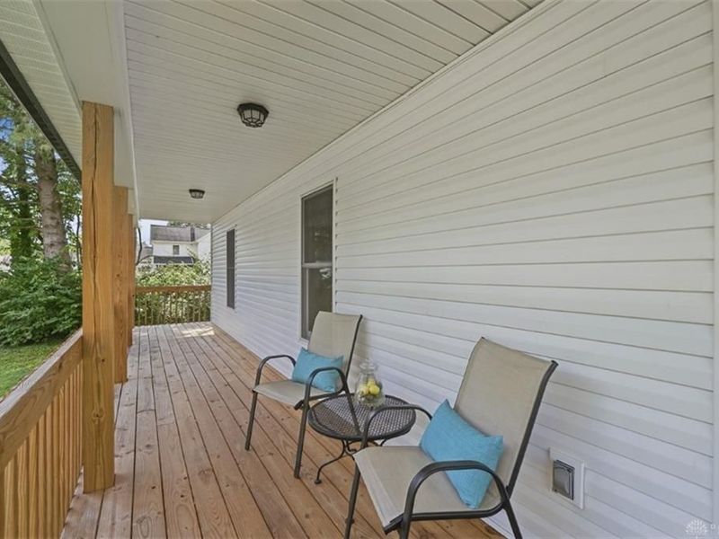 106 Central Avenue, Blanchester, OH 45107 Photo 8