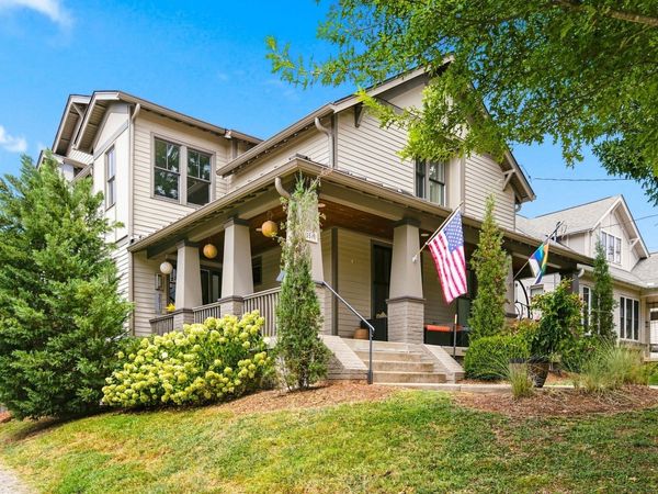 2511 Natchez Trce , Nashville, TN 37212