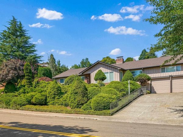 3385 Glen Creek Rd NW, Salem, OR 97304