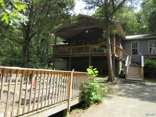 1664 County Road 119, Woodville, AL 35776