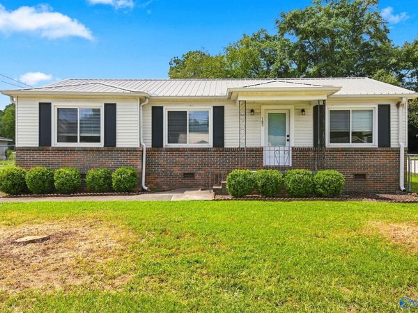 103 Hendrix Street, Oneonta, AL 35121