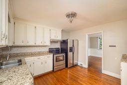4509 Meadowood Road  photo 4