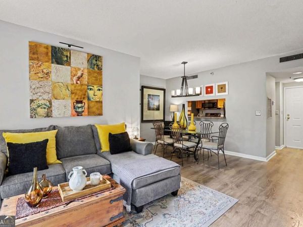 1 Biscayne Drive NW, Unit 109, Atlanta, GA 30309