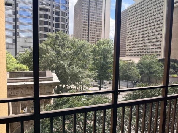 300 Peachtree Street NE, Unit 4F, Atlanta, GA 30308