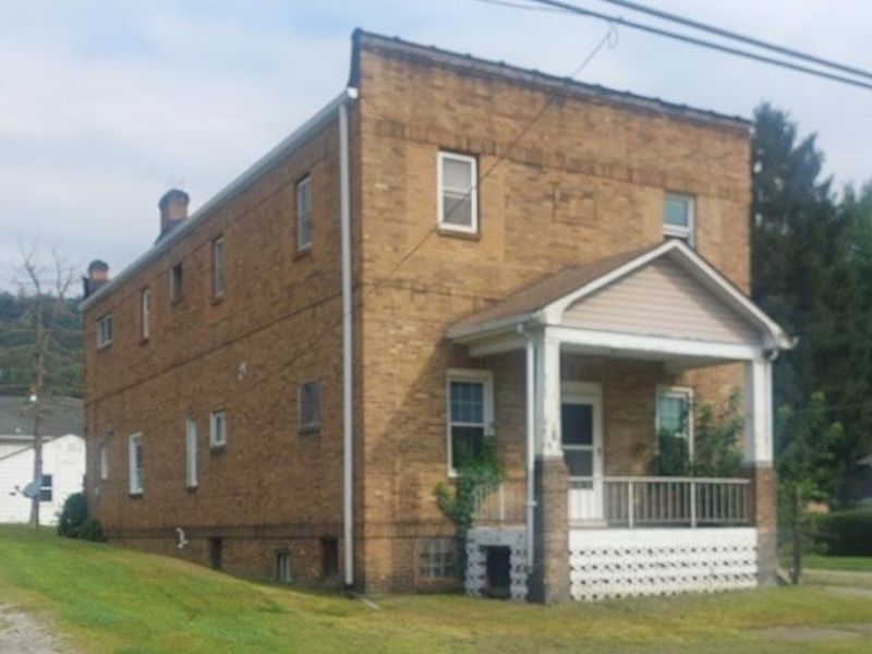 112 WOODMONT AVENUE Avenue, Steubenville, OH 43952 Photo 2