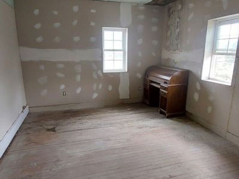 112 WOODMONT AVENUE Avenue, Steubenville, OH 43952 Photo 32